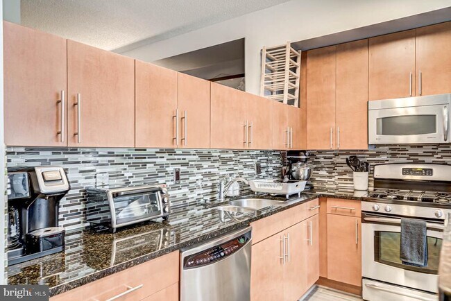 Foto del edificio - 1390 Kenyon St NW