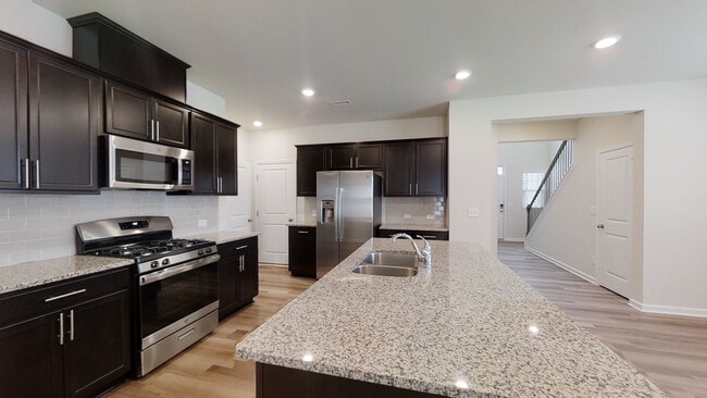 Foto del edificio - 103 Silver Fir Ln
