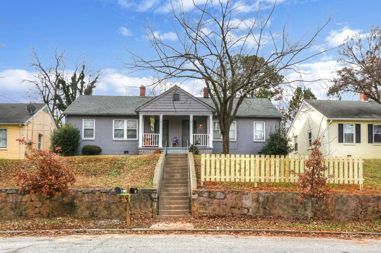 Foto principal - 2 br, 1 bath House - 185 Lawton Street SW
