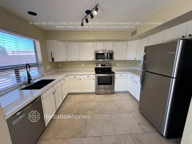 Foto del edificio - 1265 N 161st Ave