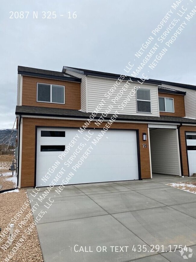 Building Photo - 2087 325 W