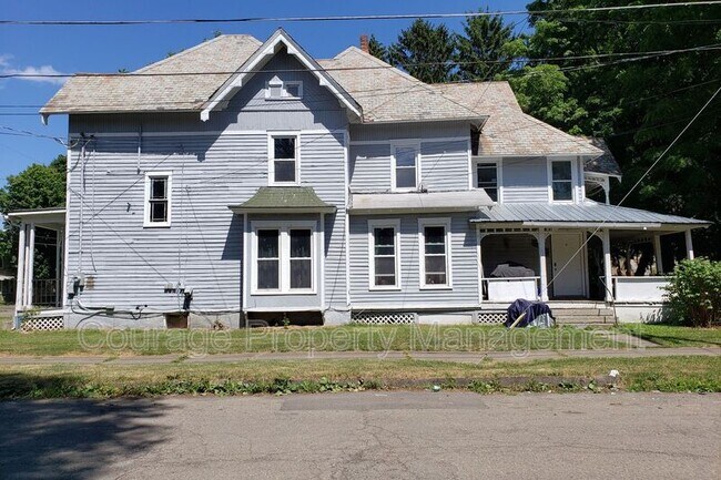 Foto del edificio - 217 W Hudson St