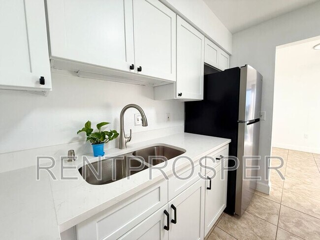 Foto del edificio - 4351 S Semoran Blvd