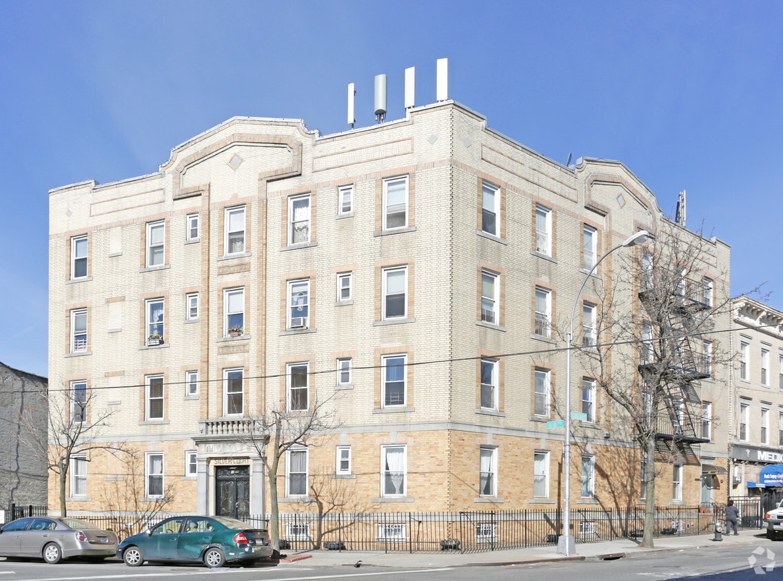 6810 Forest Ave, Ridgewood, NY 11385 Apartments Ridgewood, NY