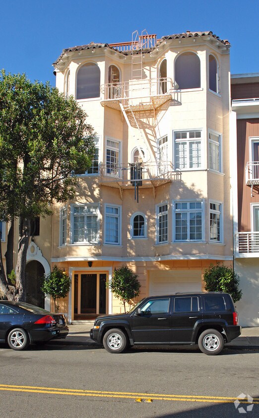 Primary Photo - 233 Cervantes Blvd