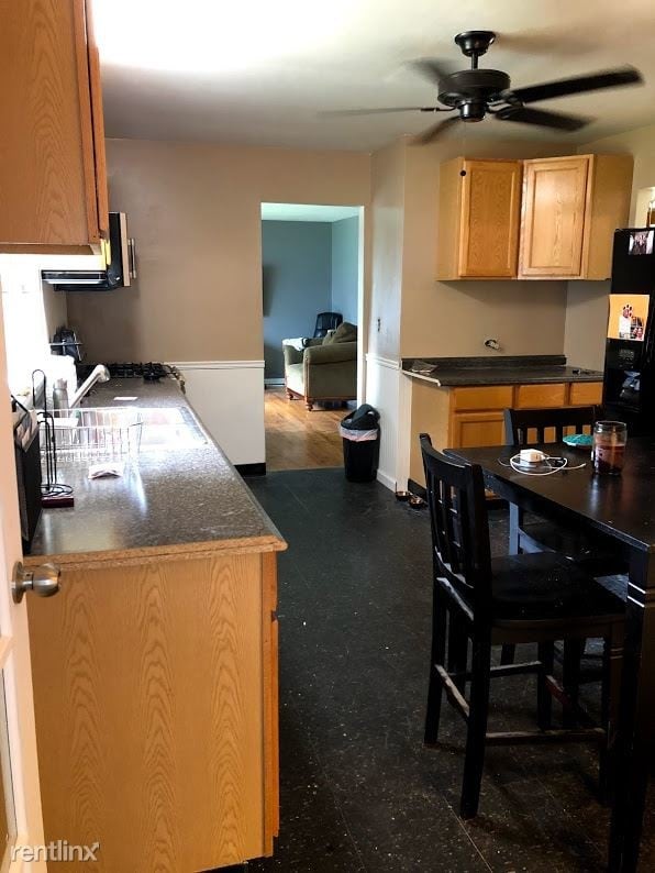Building Photo - 3 br, 1 bath House - 35 Frawley Dr