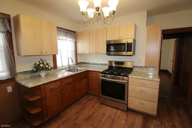 Building Photo - 1 br, 1 bath  - 17 Chauncey St