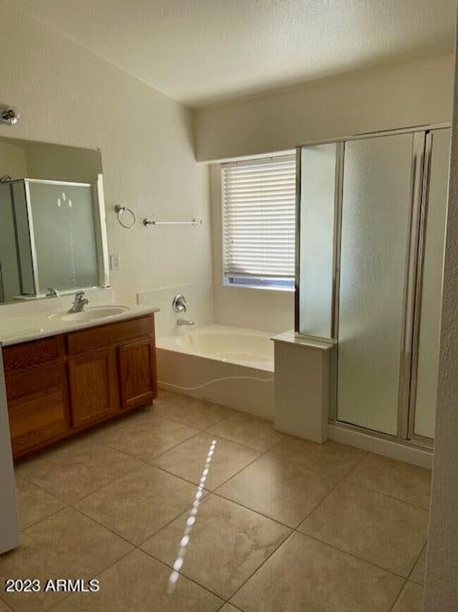 Foto del edificio - Rancho El Dorado 5 bedroom!