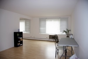 Building Photo - 644 W Arlington Pl
