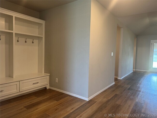 Foto del edificio - 13008 East 125th Place N