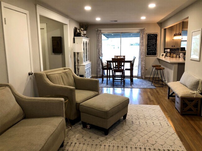 Foto del edificio - 7151 Neff St