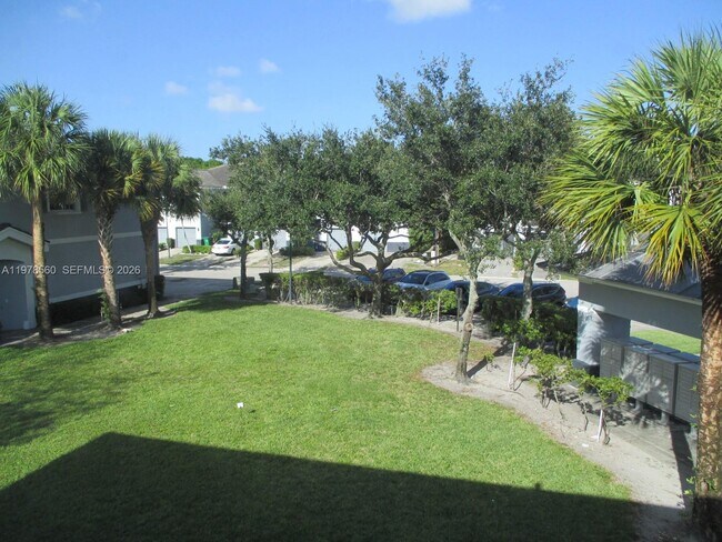 Foto del edificio - 3417 NW 13th St