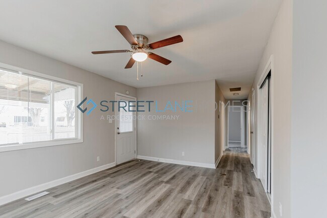 Foto del edificio - 2656 S Randolph St