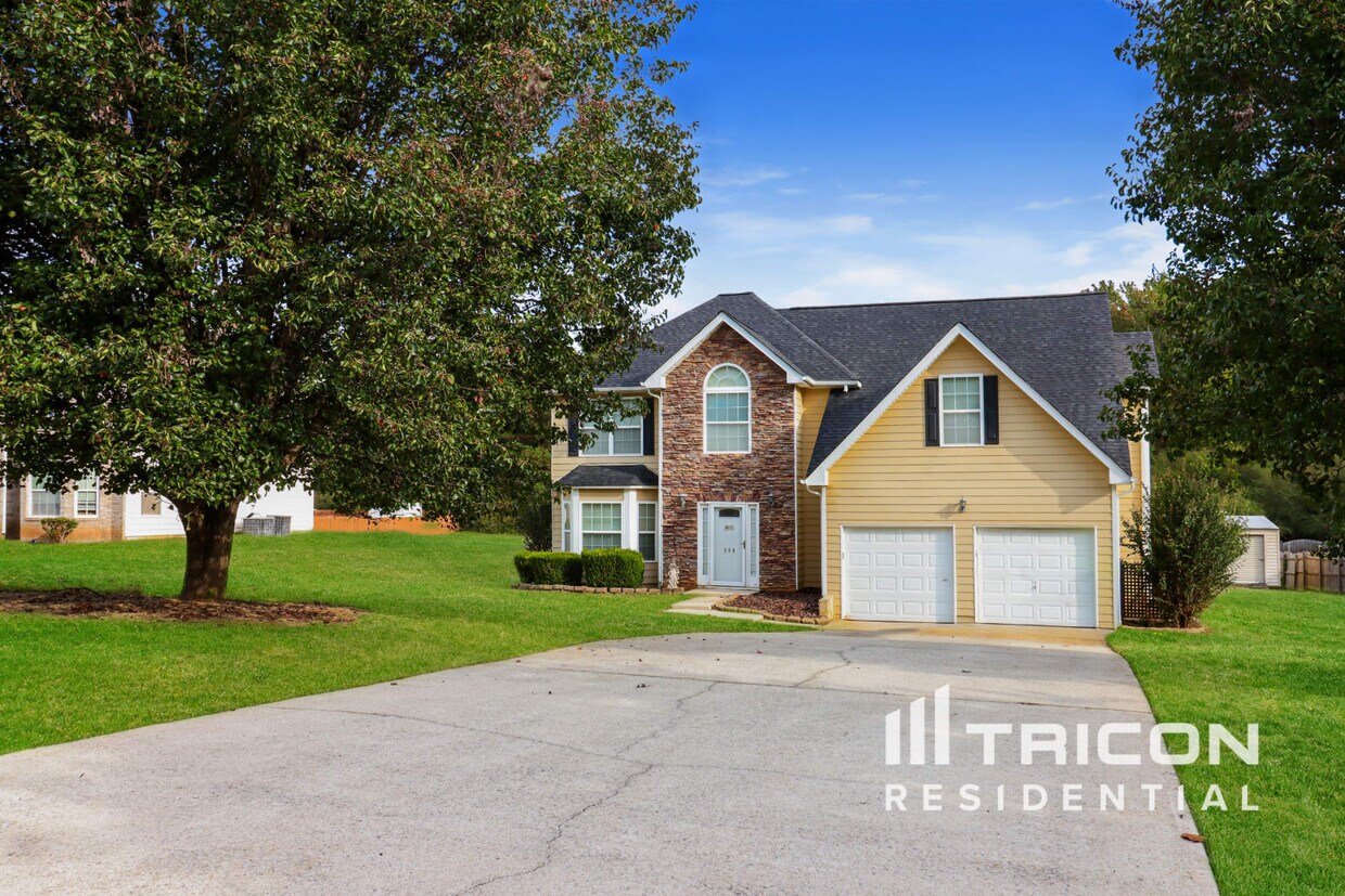 Foto principal - 339 Sheffield Ln