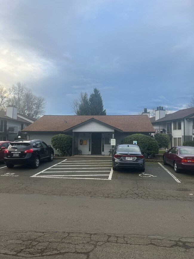 Foto del edificio - Cozy 2 Bedroom Condo in Kent!