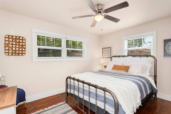 Foto del edificio - 1340 N Mission Blvd