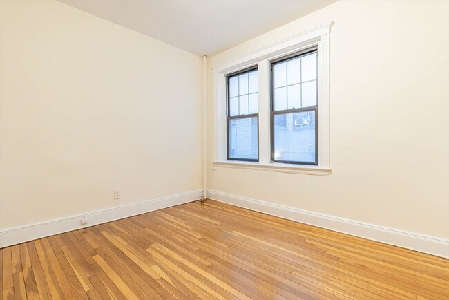 Foto del edificio - 25 Mount Hood Rd