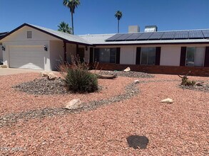 Building Photo - 4132 W Shangri La Rd