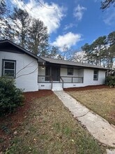 Building Photo - 4365 Langdon Dr