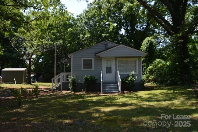 Building Photo - 516 Elam Ave