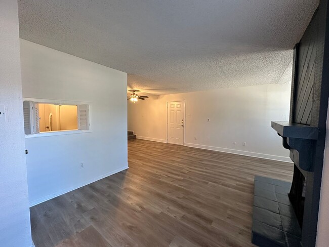 Foto del edificio - Charming 2-Bed Unit in Dallas!