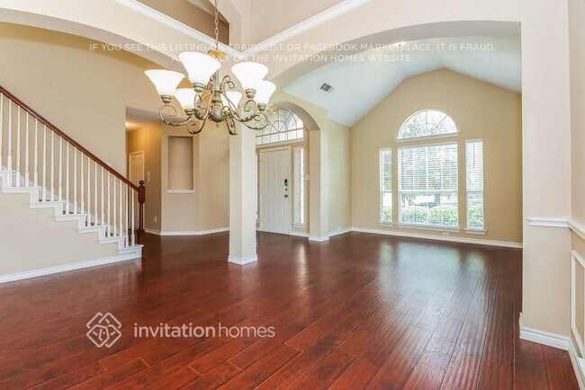 Foto del edificio - 1406 Chateau Ln