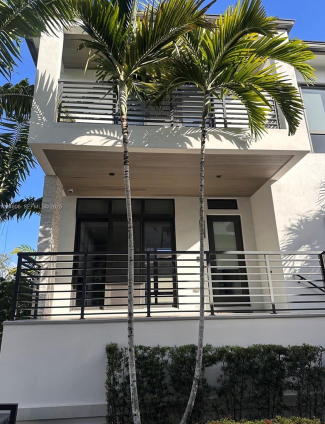 Building Photo - 8231 NW 48th St