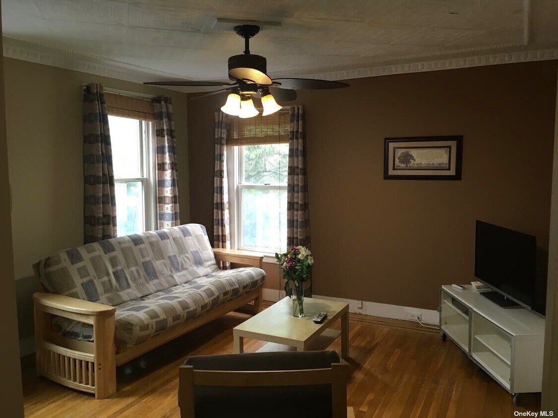 10117 97th St Unit 2, Queens, NY 11416 Apartment for Rent in Queens, NY