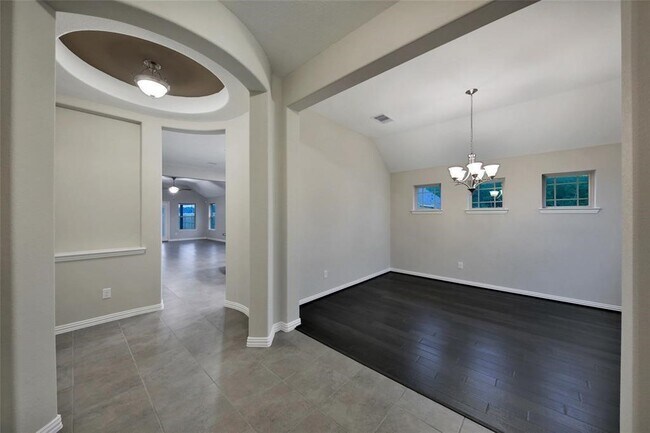 Foto del edificio - 24431 Piney Harbor Ln