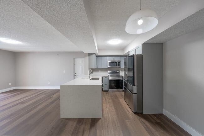 Building Photo - 5590 NW 61st St