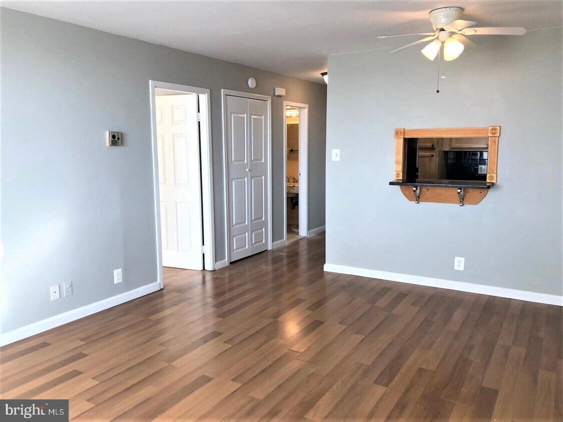 301 N Beauregard St Unit 1509, Alexandria, VA 22312 Condo for Rent in