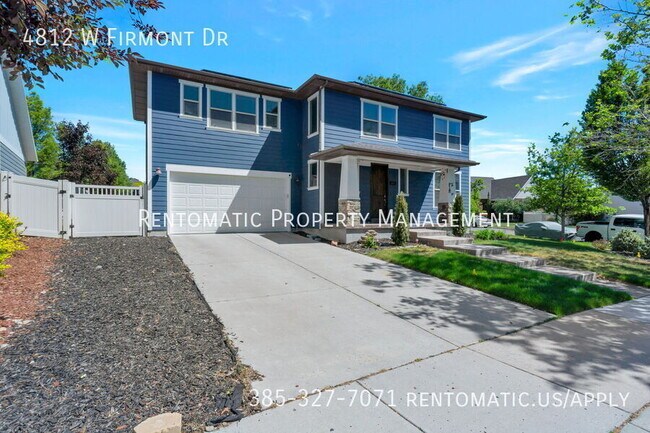 Foto del edificio - 4812 Firmont Dr