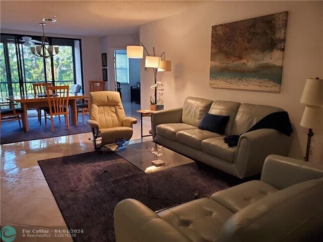 Foto del edificio - 5147 Europa Dr