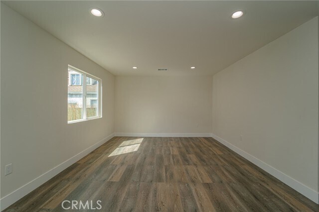 Foto del edificio - 7420 S Hobart Blvd