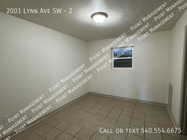 Foto del edificio - 2001 Lynn Ave SW