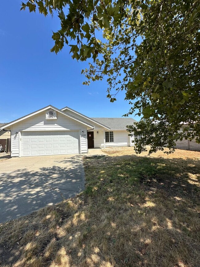 Foto del edificio - Well maintained 3 Bedroom Home in Willow G...