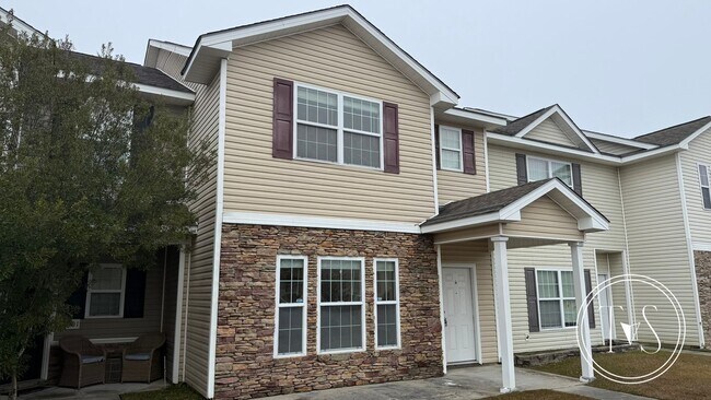 Foto del edificio - RATE DROP ALERT! (was $2100/month)