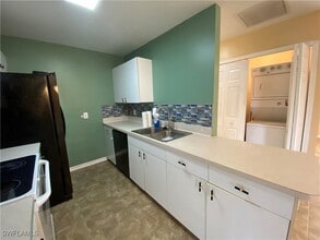 Building Photo - 7319 Albany Rd Building Photo - 7319 Albany Rd