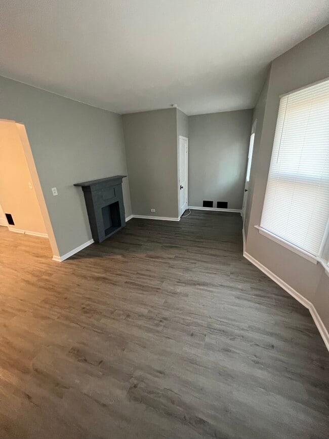 Building Photo - 334/336 Parkdale Ave.