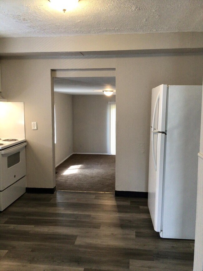 10317 Lord Dr, Dellwood, MO 63136 House for Rent in Dellwood, MO