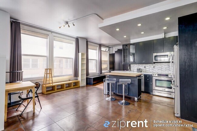 Foto del edificio - 215 W 7th St