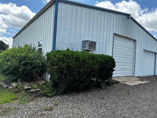 Building Photo - 11072 Foutch Rd
