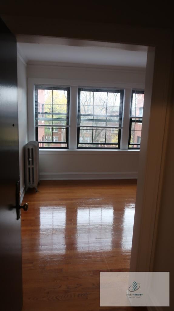 Foto del edificio - 1712 W Albion Ave