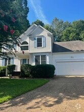 Building Photo - 105 Glenkinchiey Ct