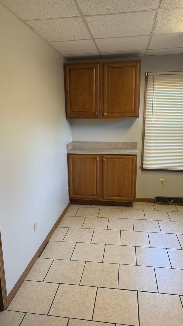 Foto del edificio - 1 bedroom ranch style home ready now!