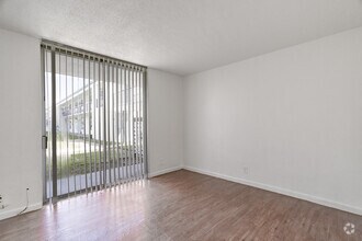 1BR, 1BA - 625SF - The Oasis by RAM Apartments