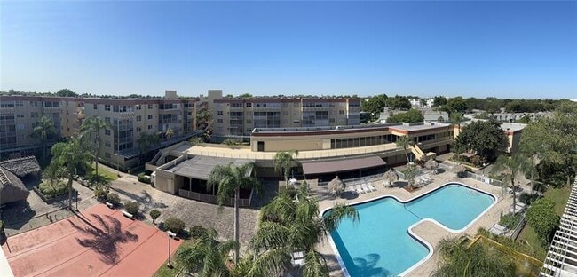 Building Photo - 406 NW 68th Ave