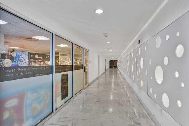 Foto del edificio - 1000 West Ave