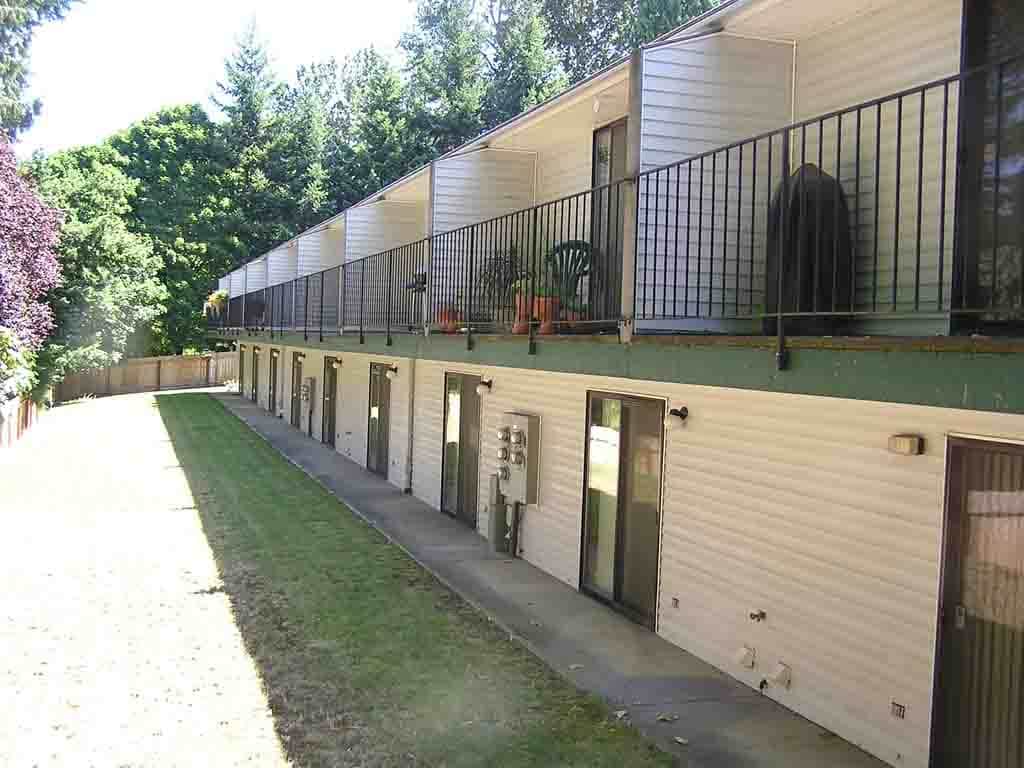 Building Photo - Lighthouse Townhomes