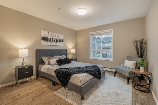Blackstone Village - 2BR, 2BA - 855SF - Primary Bedroom - Blackstone Village